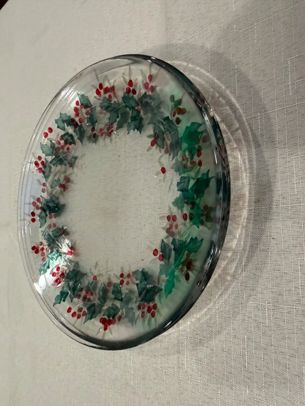 Pfaltzgraff Winterberry Hand Painted Glass Dessert Plates 8” Set of 4 Christmas